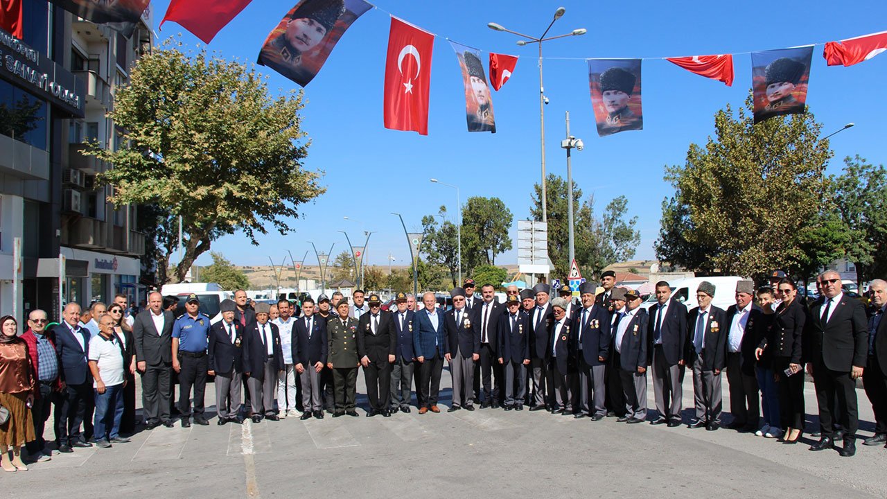 Vatan İçin Nice Fedakârlıklar Gösteren Tüm Gazilerimizin 19 Eylül Gaziler Günü Kutlu Olsun!